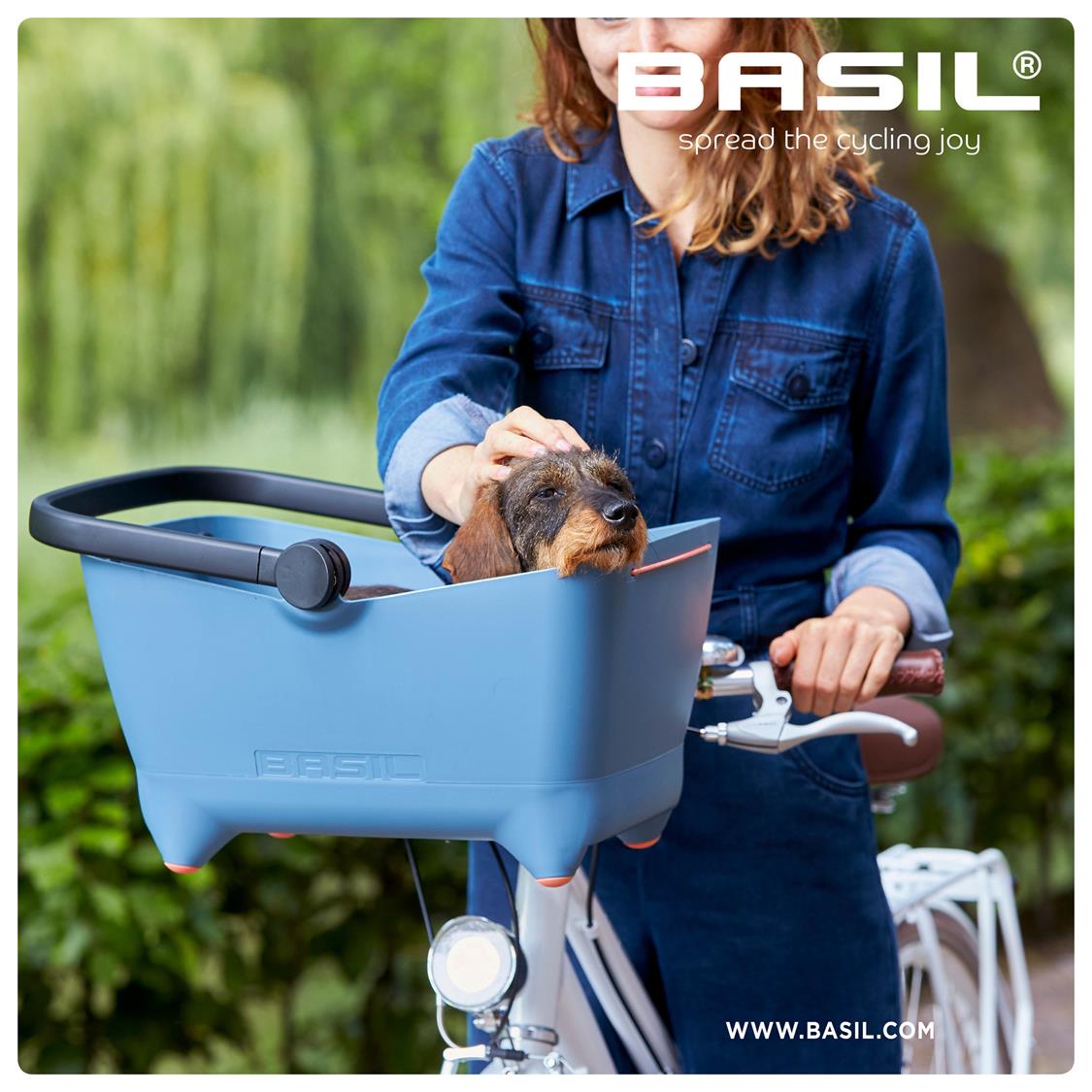 BASIL - Buddy Dog Basket (Front Mounted)